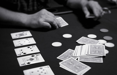 В Украине покер стал официальным видом спорта