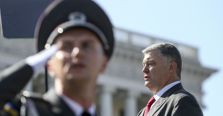 Речь Петра Порошенко на военном параде: Наша армия надежно защищает Украину от агрессивной соседки