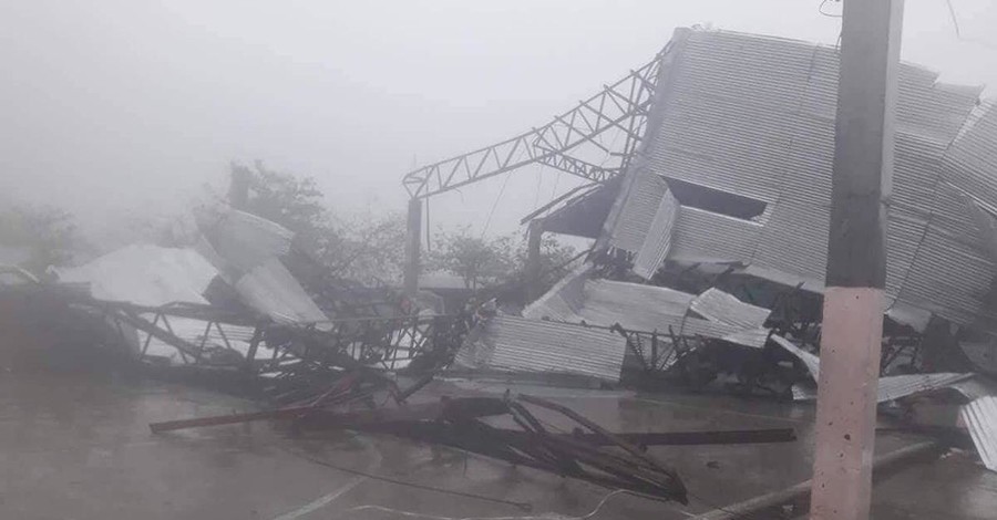 Жертвами тайфуна Мангхут стали 12 жителей Филиппин