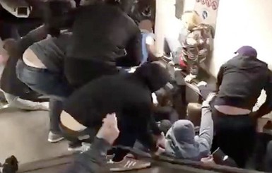 В Риме обрушился эскалатор метро: пострадали десятки фанатов ЦСКА