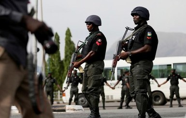 Разгон протестующих в Нигерии: полиция убила более 40 человек