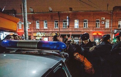 Дмитрий Киселев и Лев Лещенко заступились за матерящихся рэперов в России, а Михаил Боярский - нет