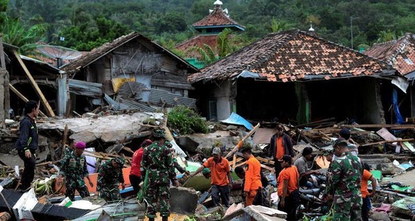Президент Индонезии предупредил жителей о новом цунами