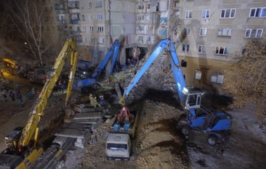 Из-под завалов в Магнитогорске достали 37 тел