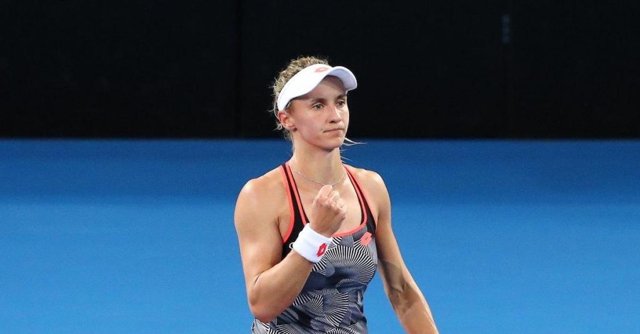 Украинская теннисистка Цуренко травмировалась и проиграла в финале WTA