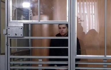 Павлоградский школьник, обвиняемый в убийстве соседей: 