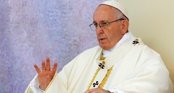 Папа Римский призвал молиться через специальное приложение