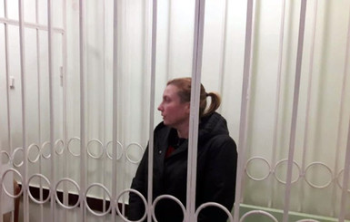 В тюрьму не сядет: жительнице Кировоградской области, убившей топором дочь-подростка, вынесли приговор