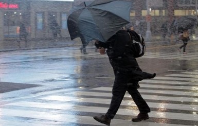 Погода в Украине на 23 марта: синоптики обещают мокрый снег и дождь