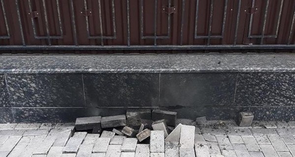 Взрыв у посольства РФ в Киеве: полиция рассказала подробности