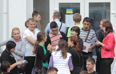 Стало известно, сколько школьников написали ВНО по украинскому языку