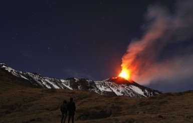 Вулкан Этна снова проснулся: 