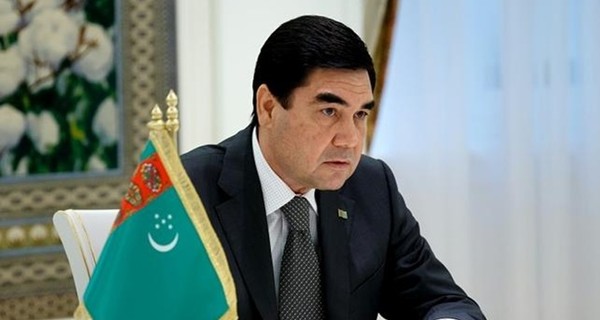 Президент Туркменистана хочет выкупить всю линейку российских лимузинов Aurus
