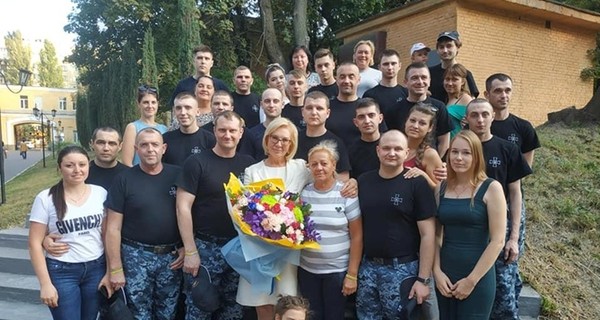 Все освобожденные моряки по инициативе Зеленского получили квартиры
