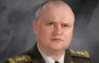 Зеленский уволил Демчину, но разрешил носить военную форму