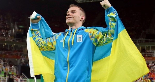 Украинский гимнаст Олег Верняев взял золото и бронзу на чемпионате мира в Германии