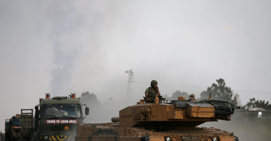 Курды обвинили Турцию в нарушении перемирия в Сирии. Эрдоган все отрицает