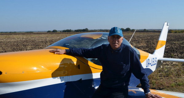 Запорожский фермер стал пилотом в 60 лет