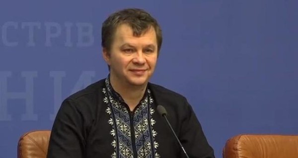 Милованов подписал 800 платежек 