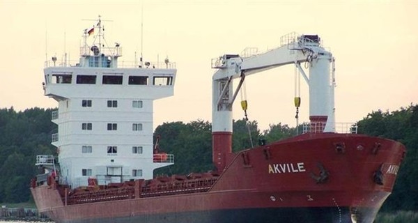 В Греции потерпело крушение судно с украинскими моряками