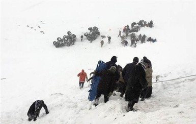 Число погибших в результате схода лавины в Турции достигло 26 человек