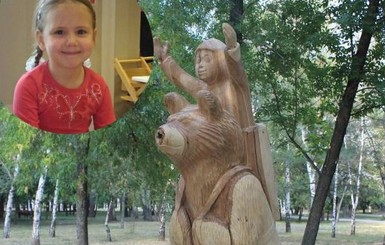 Гибель Ани Ждан в парке Запорожья: мэрия выплатит родителям девочки 100 800 гривен