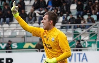 Вратарь взял три пенальти, забил гол и вывел клуб первой лиги в полуфинал Кубка Украины