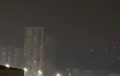 Киев окутал густой дым после пожаров в Чернобыле и на Житомирщине