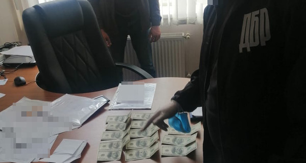 В Одесской области попался на взятке начальник таможни
