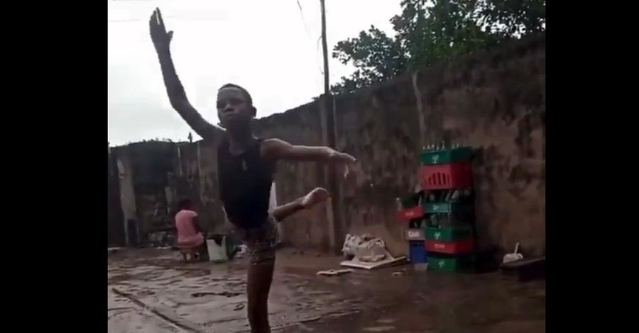 11-летний мальчик из Нигерии станцевал балет и стал звездой соцсетей