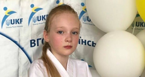В Киеве девочка установила рекорд, продержавшись в планке более 50 минут