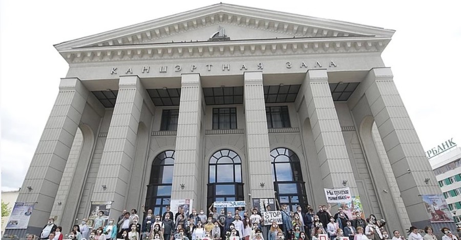 Белорусские предприятия массово выходят на забастовки