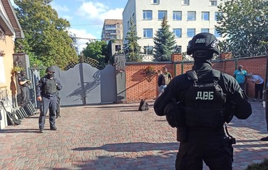 В Харькове поймали криминального авторитета Бороду и пятерых псевдополицейских