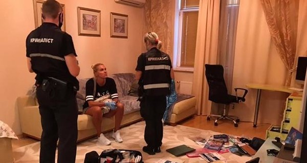 Кража в квартире Яны Клочковой: полиция вычислила вора по отпечаткам пальцев