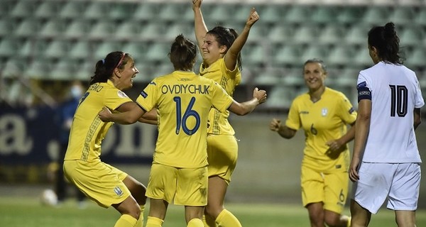 Женская сборная Украины разгромила Грецию в отборочном матче Евро-2022