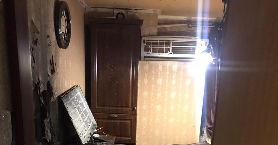 На Луганщине в квартире подорвались отец и сын