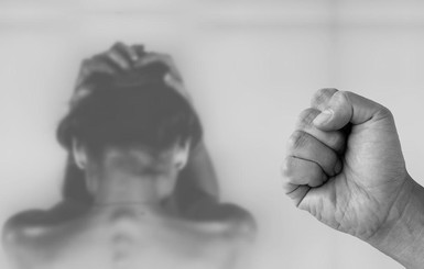 Правозащитник: Есть случаи, когда от домашнего насилия страдают жены сотрудников СБУ 