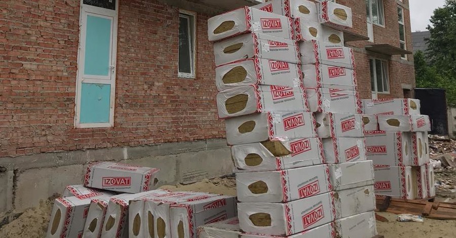 На Львовщине при строительстве военного общежития украли миллион гривен