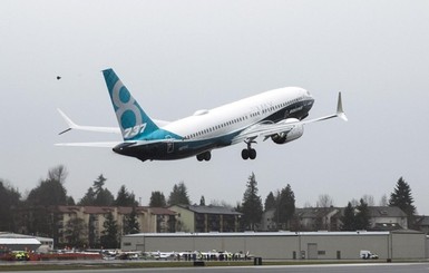 Boeing получил первый большой заказ на самолеты 737 MAX после авиакатастроф и отмены запрета полетов