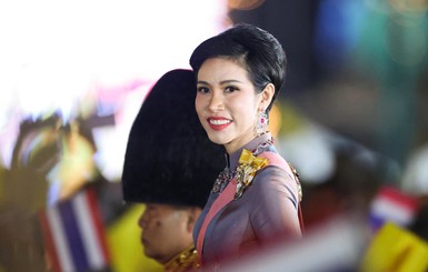 Наложница короля Таиланда стала жертвой порномести