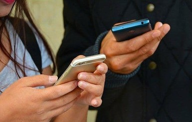 Редкое единодушие: почему мобильные операторы одновременно поднимают тарифы
