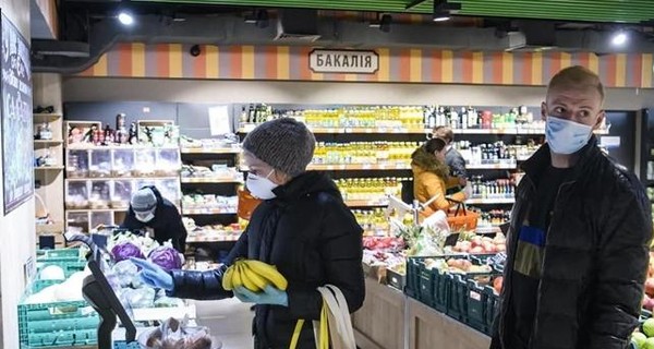 Во время локдауна в Украине батарейки, пресса и бытовая химия продаваться в магазинах будут