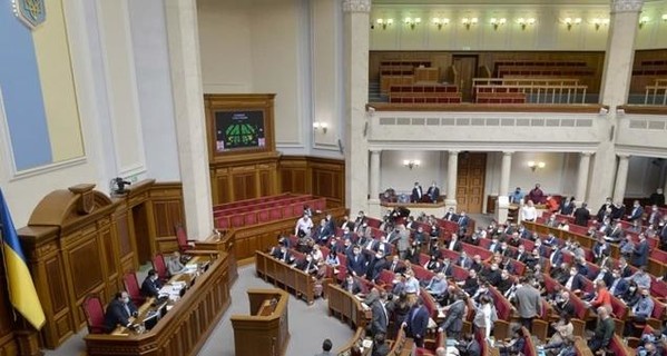 Опрос: На парламентских выборах большинство украинцев проголосует за 