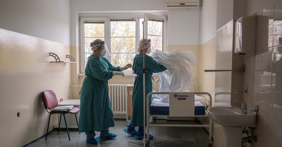 Коронавирусом за сутки заболели почти шесть тысяч украинцев