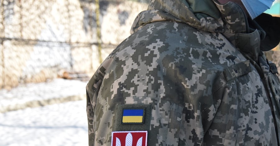 Обстрелы на Донбассе: есть потери среди военных и мирного населения