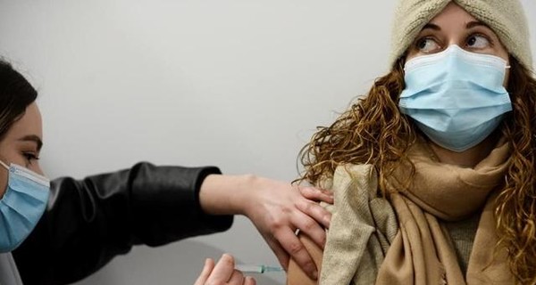 Шесть из десяти украинцев не готовы вакцинироваться: исследование