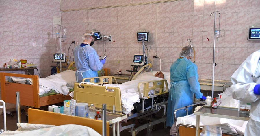 В Украине впервые с начала пандемии – более 300 смертей от коронавируса за сутки