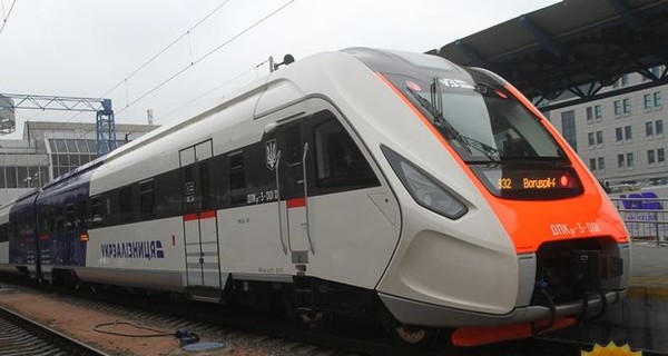 Киев и Одесса не закроют железнодорожное сообщение, несмотря на красную зону