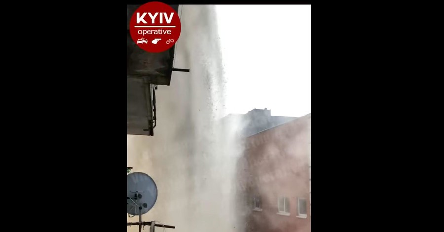 В центре Киева более 130 домов остались без тепла из-за очередного “гейзера”