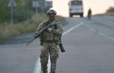 Обострение на Донбассе не прекращается: ранены двое украинских воинов
